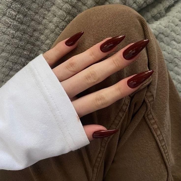 ناخن به سبک Cherry Cola