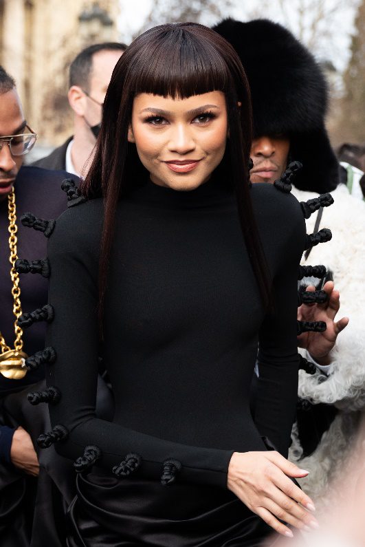 Netzstrümpfe Auf dieses 4EuroModell schwört Zendaya sogar zur Haute Couture